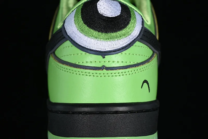All Categories Nk SB Dunk Series Nk SB Dunk Low Low-top sneakers J version The Powerpuff Girls x Nk SB Dunk Low Powerpuff Girls joint model Low-top casual sneakers FZ8319-300